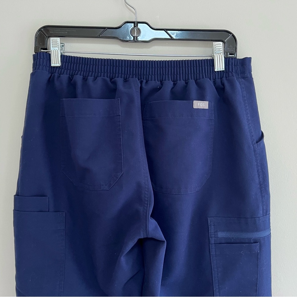 FIGS Yola Skinny Straight Leg Scrub Pants in Navy Blue (PO #1803), S/T - Picture 5 of 9